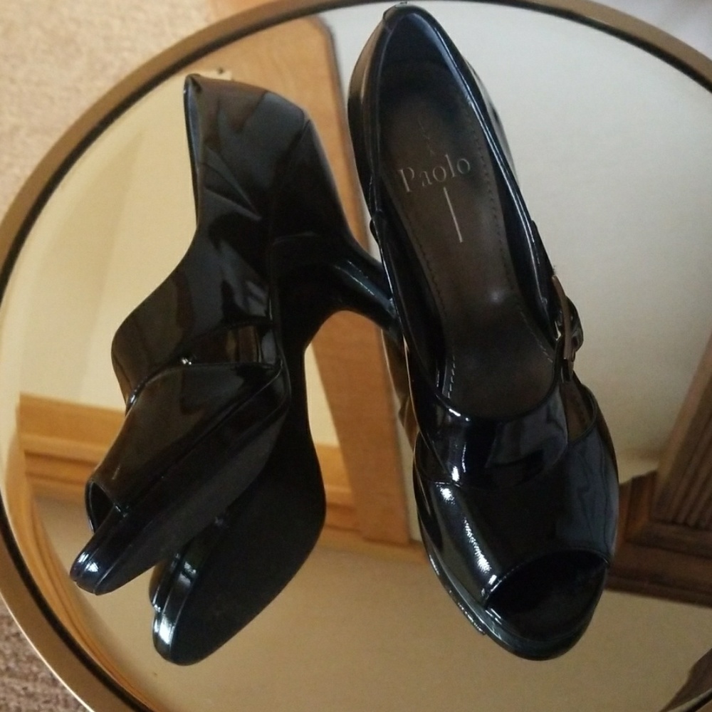 Paolo Hailee Black Patent Heels